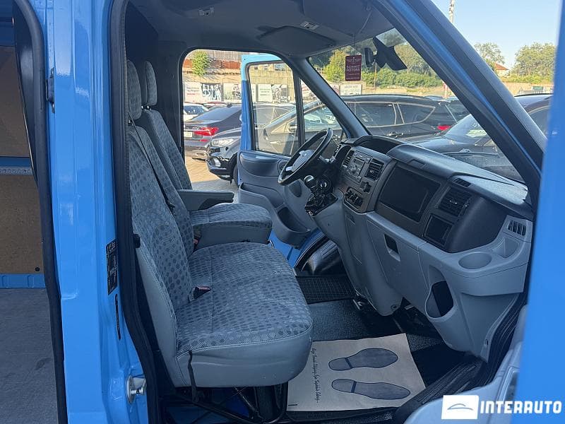 2012 Ford Transit — Miniatură 12