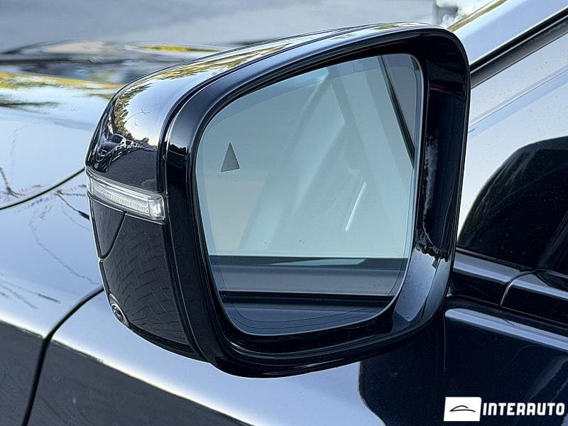 2017 BMW 740e — Miniatură 22