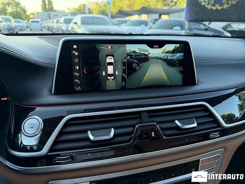 2017 BMW 740e — Miniatură 15