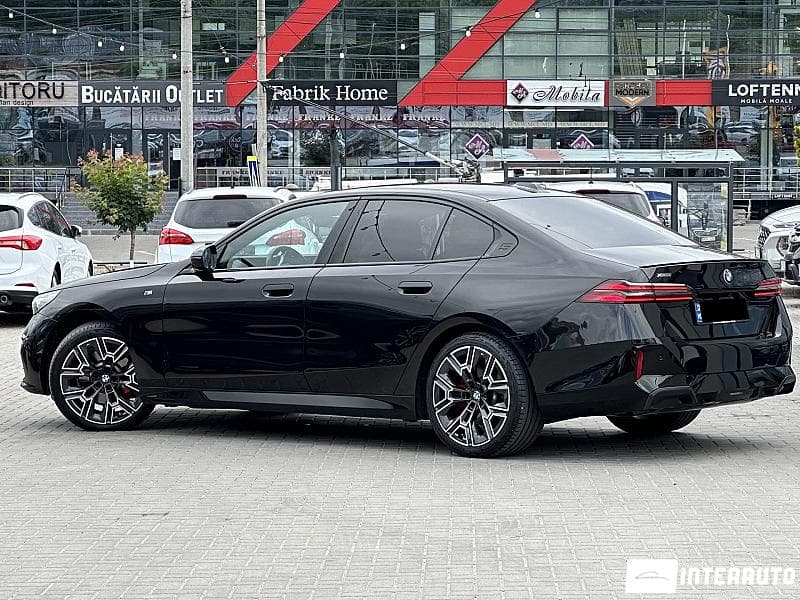 2024 BMW 520 — Miniatură 4