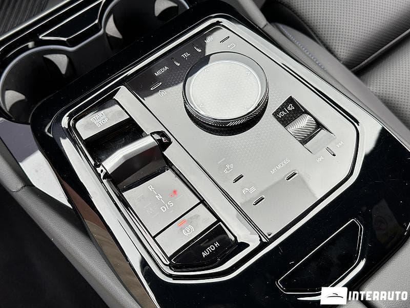 2024 BMW 520 — Miniatură 15