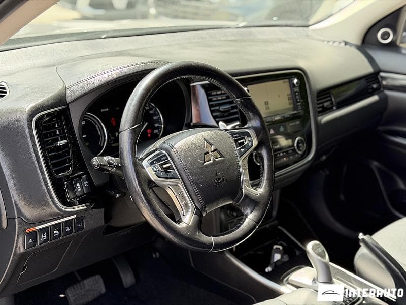 2015 Mitsubishi Outlander — Miniatură 11