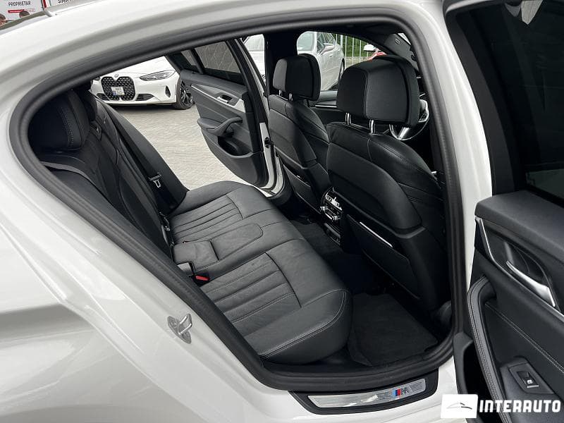 2023 BMW 520 — Miniatură 8