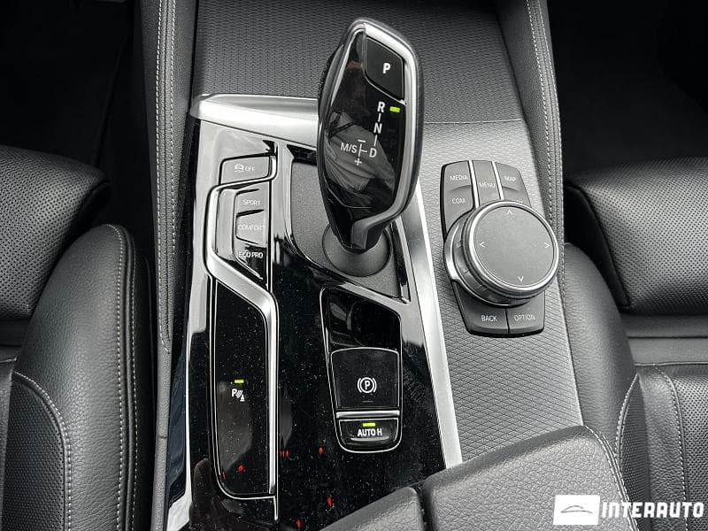 2023 BMW 520 — Miniatură 14
