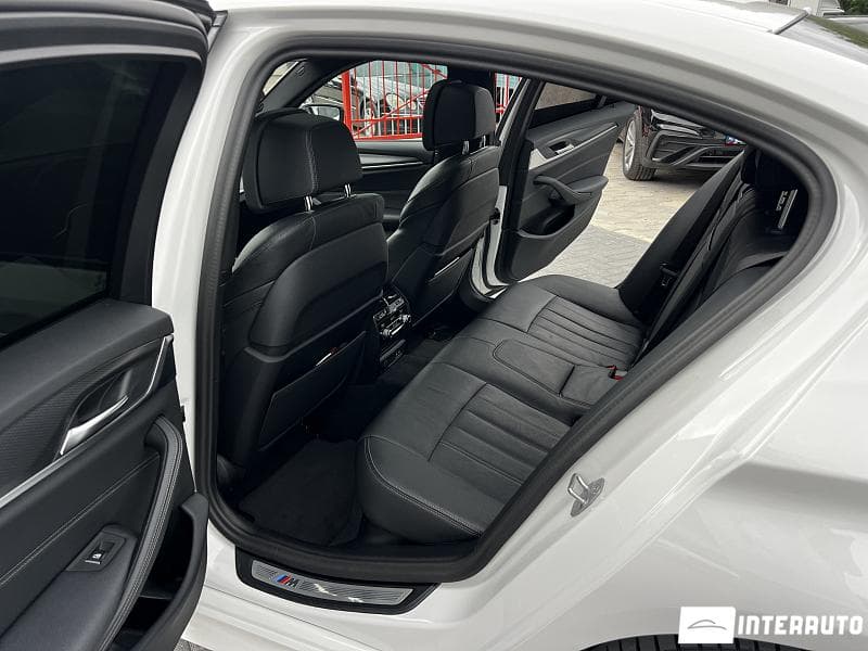 2023 BMW 520 — Miniatură 7