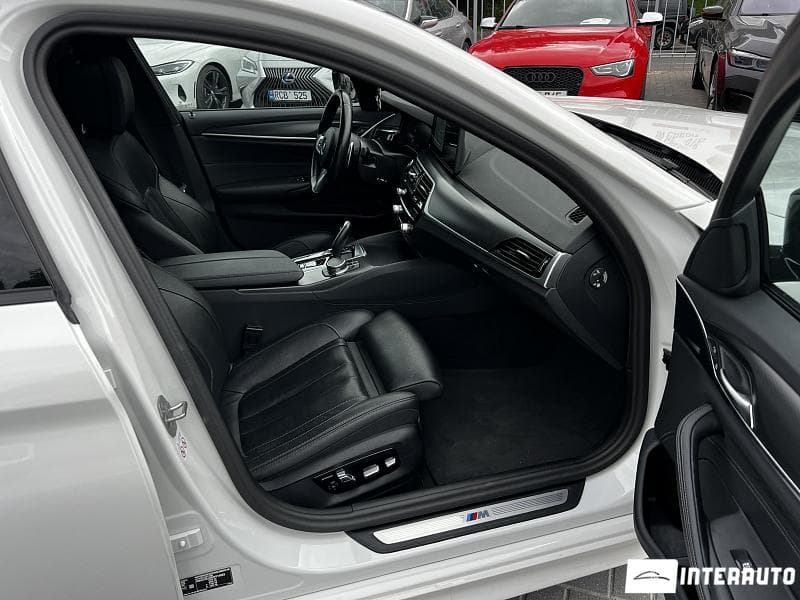 2023 BMW 520 — Miniatură 9