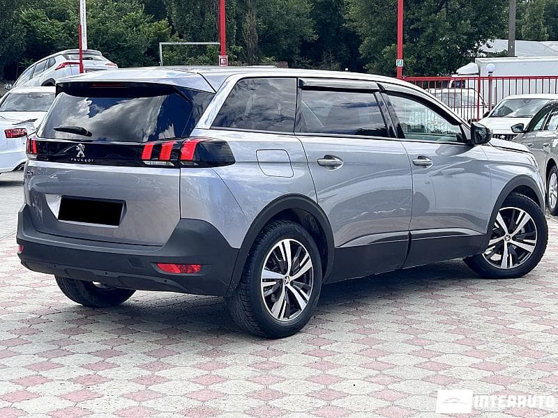 2019 Peugeot 5008 — Miniatură 2