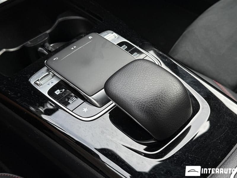 2020 Mercedes CLA 200 — Miniatură 16