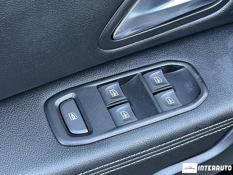 2019 Dacia Duster — Miniatură 15