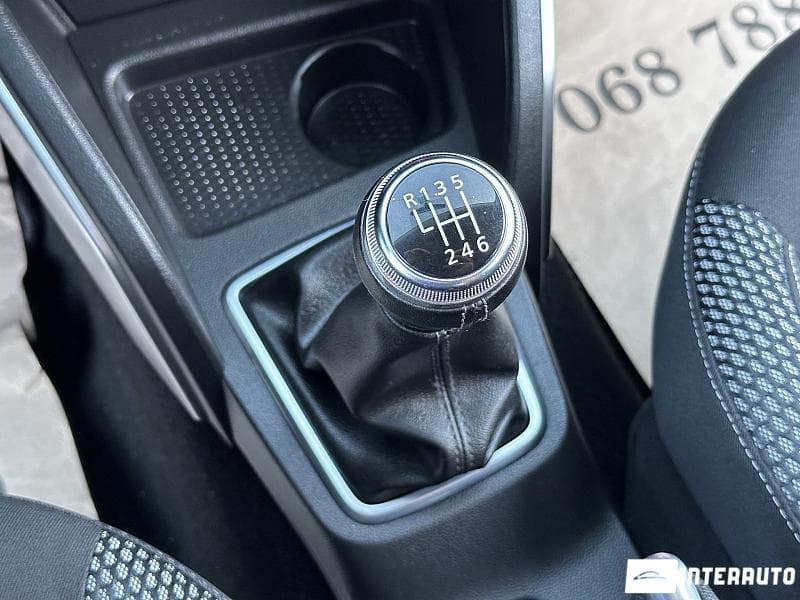2019 Dacia Duster — Miniatură 11