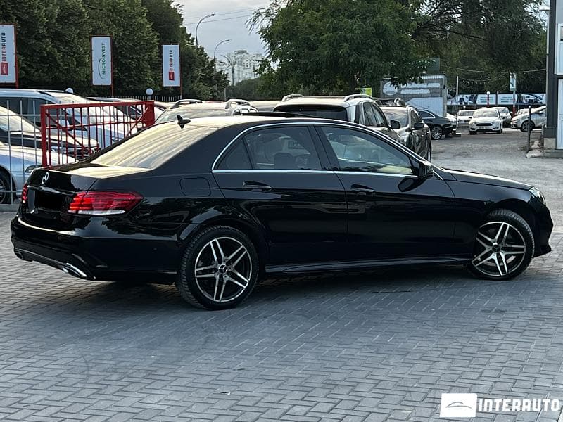 2014 Mercedes E 220 — Miniatură 4