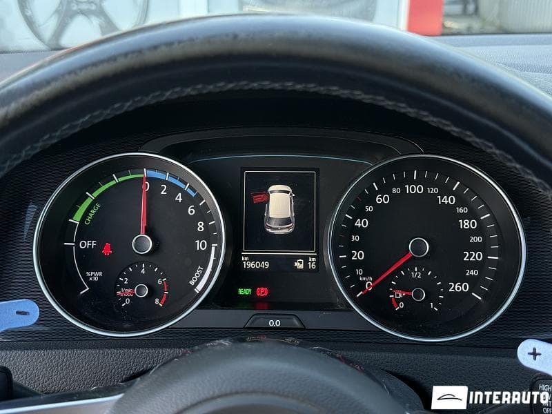 Volkswagen Golf GTE 2015 — Миниатюра 13
