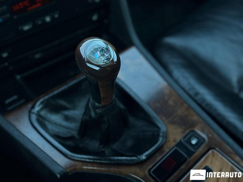 BMW 525 2001 — Миниатюра 11
