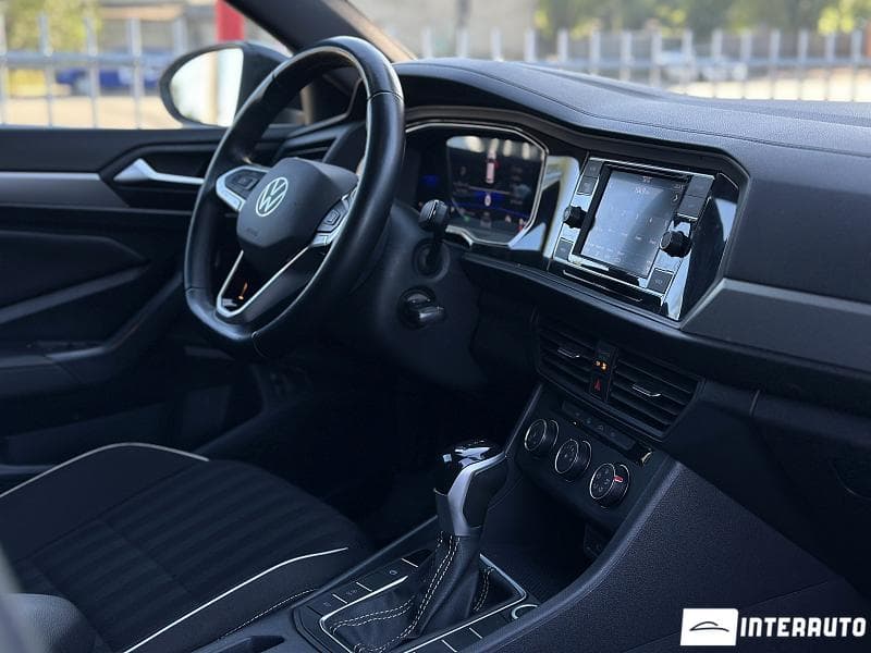 2023 Volkswagen Jetta — Miniatură 16