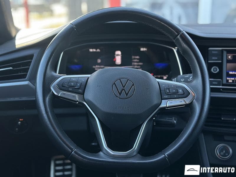 2023 Volkswagen Jetta — Miniatură 10