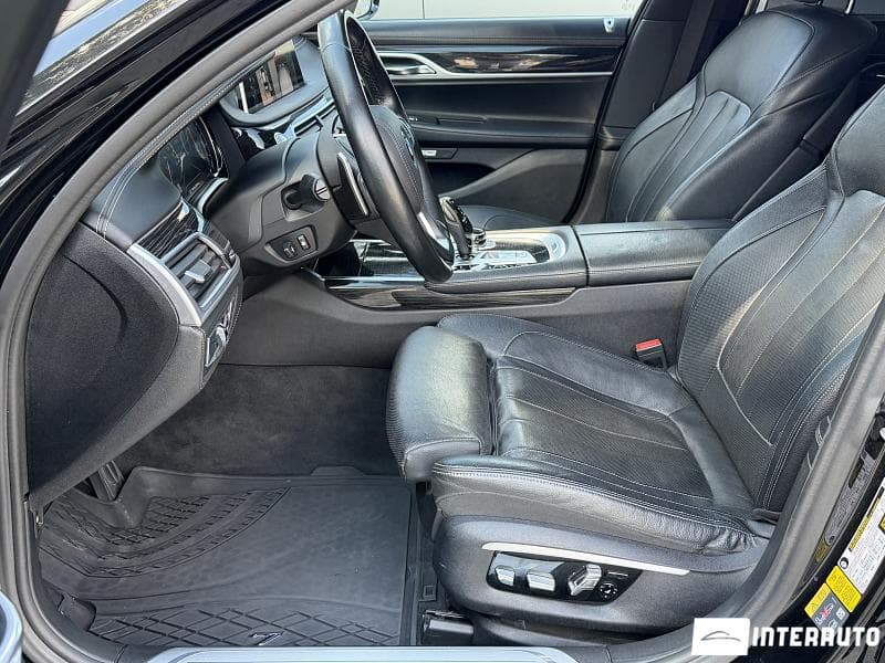 BMW 740e 2017 — Миниатюра 9