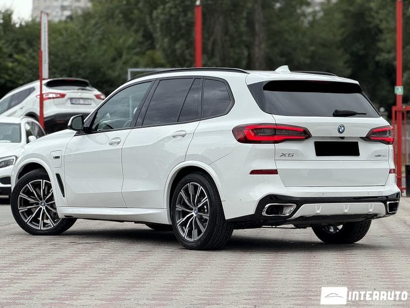 2022 BMW X5 4.5e — Miniatură 3