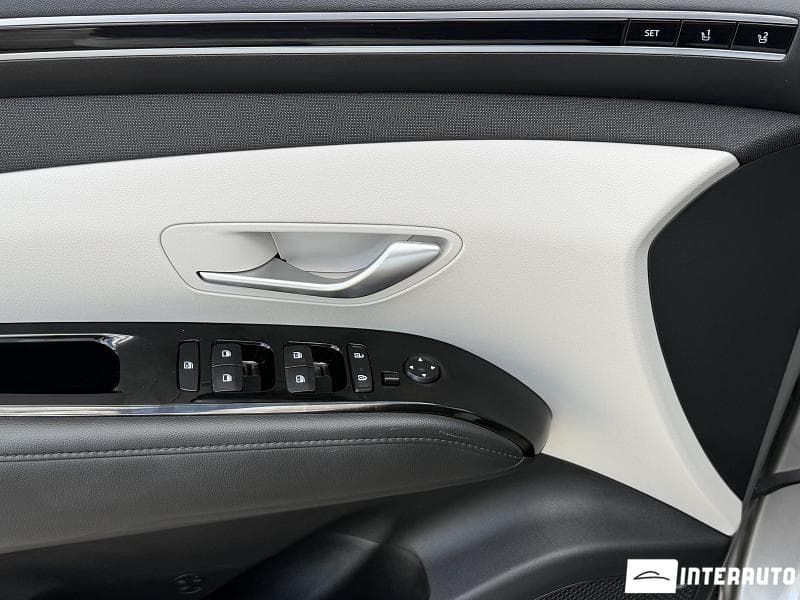 Hyundai Tucson 2023 — Миниатюра 8