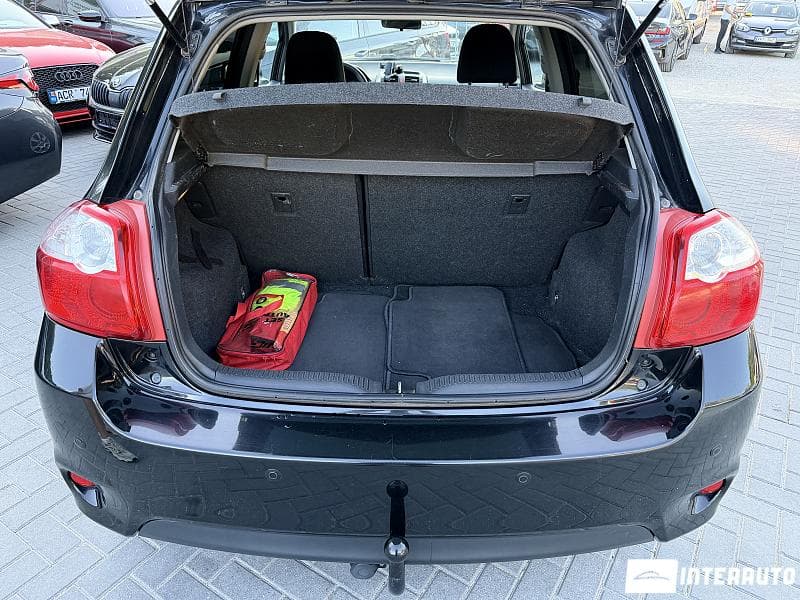 Toyota Auris 2011 — Миниатюра 14