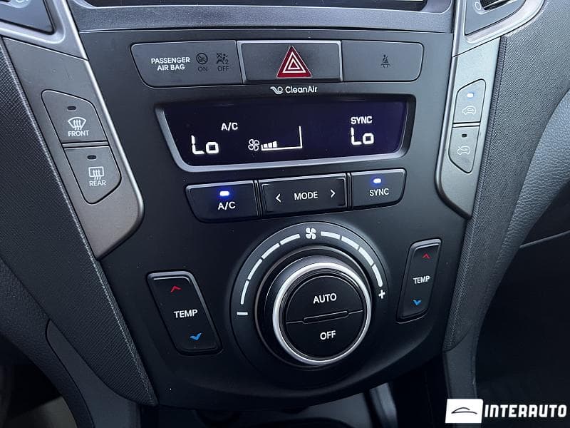 2016 Hyundai Santa Fe — Miniatură 10