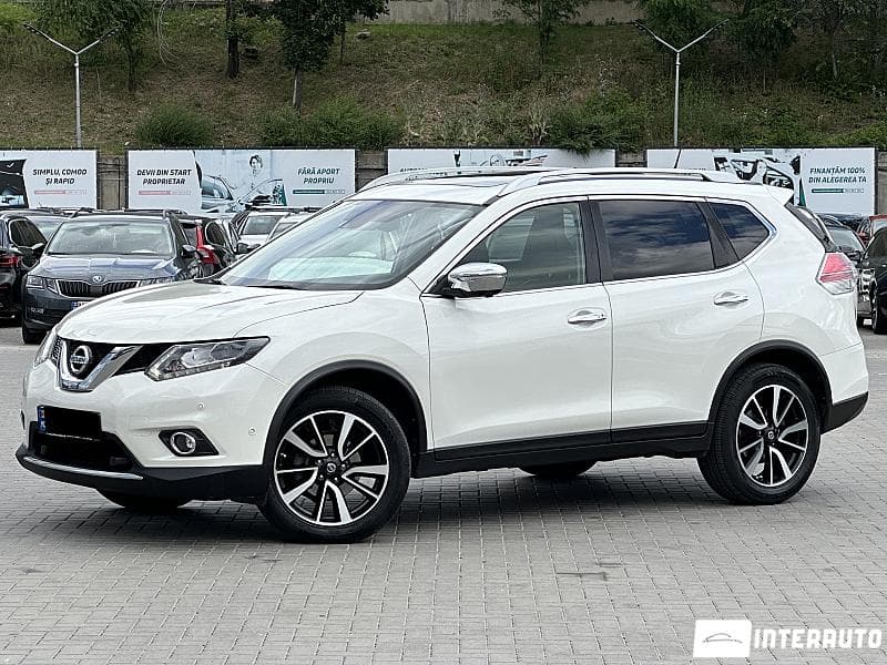 2015 Nissan X-Trail — Miniatură 2