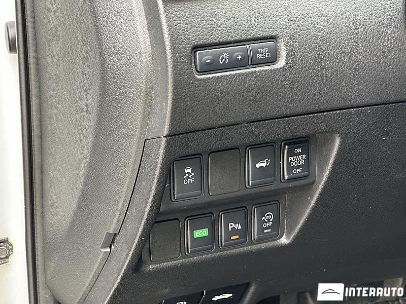 2015 Nissan X-Trail — Miniatură 21