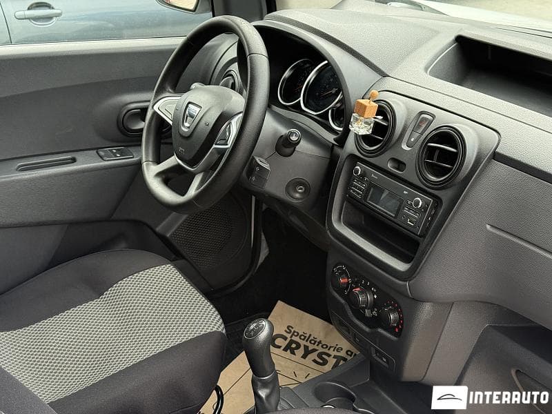 2017 Dacia Dokker — Miniatură 7