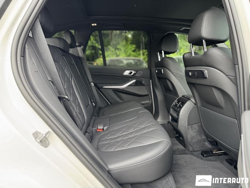 2023 BMW X5 5.0e — Miniatură 19