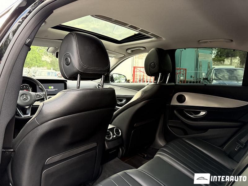 2016 Mercedes E 220 — Miniatură 20