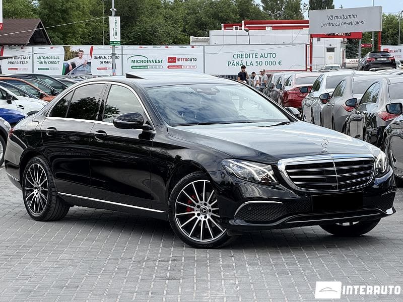 Mercedes E 220