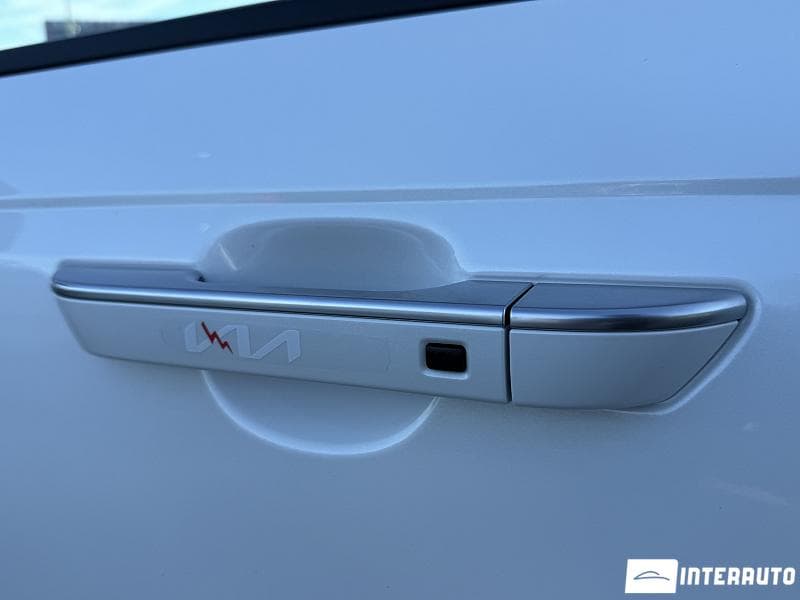 2024 Kia Carnival — Miniatură 18