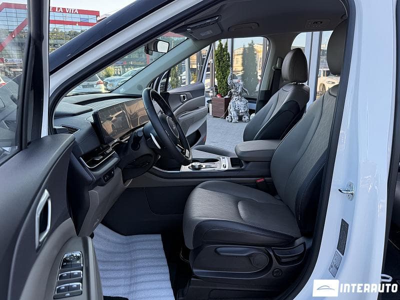 2024 Kia Carnival — Miniatură 5