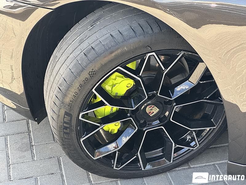 2015 Porsche Panamera S — Miniatură 18