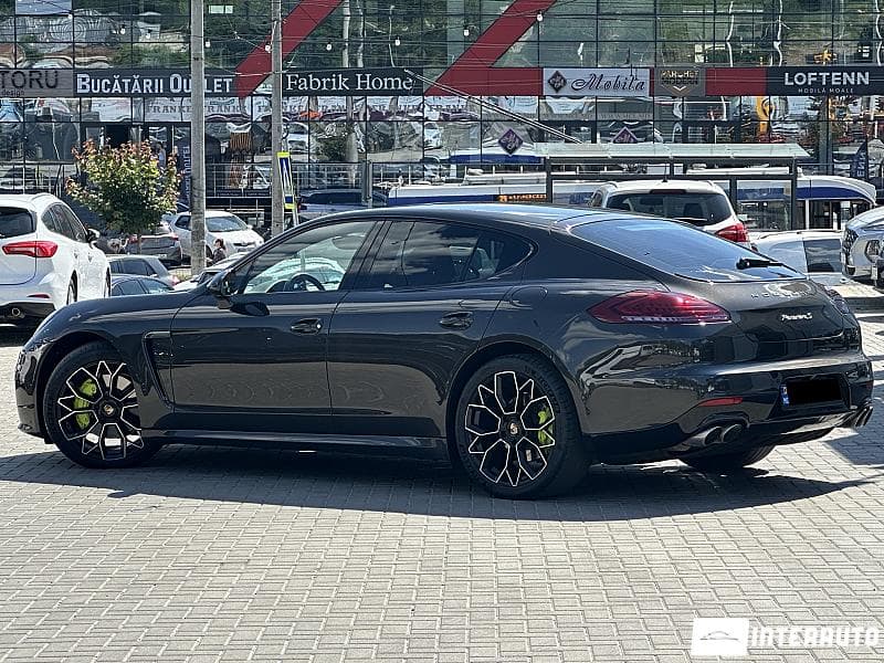 2015 Porsche Panamera S — Miniatură 4