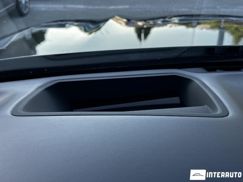 2016 BMW 740e — Miniatură 13