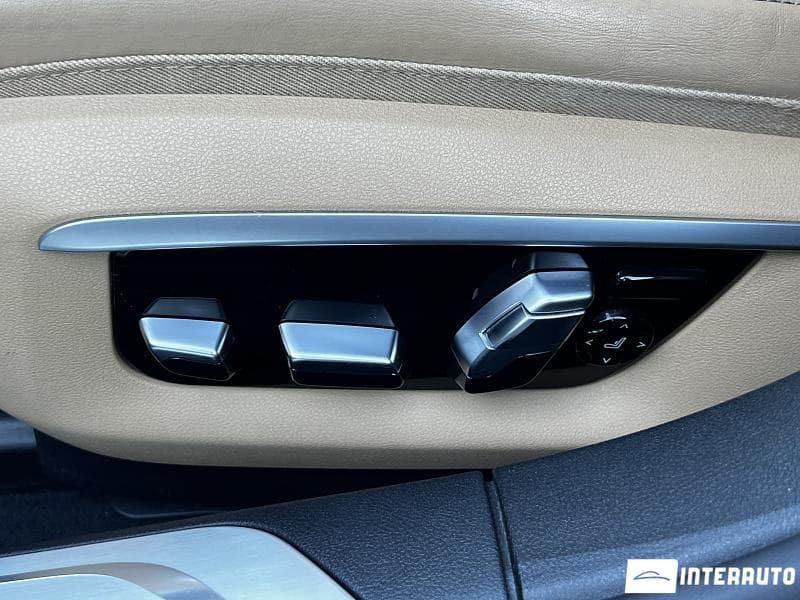 2016 BMW 740e — Miniatură 21