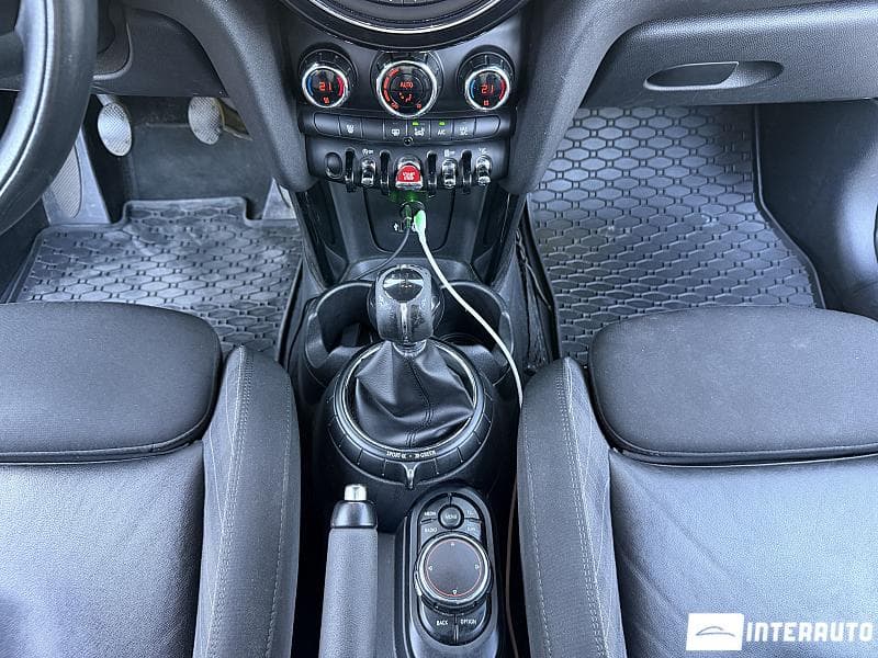 2015 Mini Cooper D — Miniatură 12