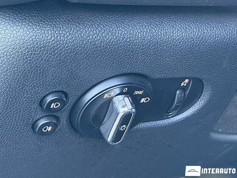 2015 Mini Cooper D — Miniatură 13