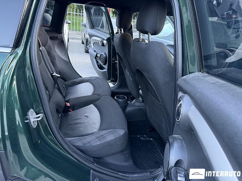 2015 Mini Cooper D — Miniatură 16