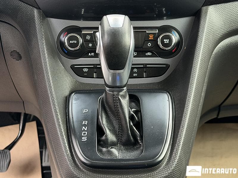 2015 Ford Tourneo Connect — Miniatură 12