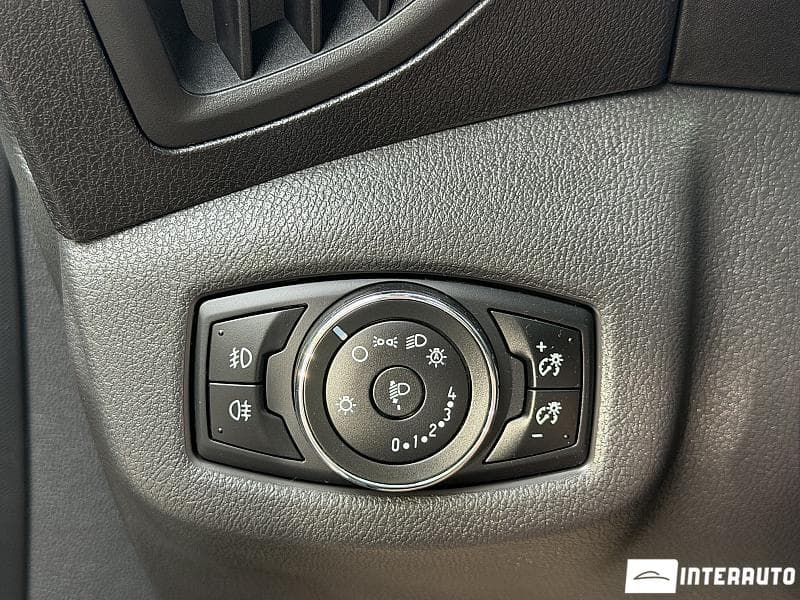 2015 Ford Tourneo Connect — Miniatură 13