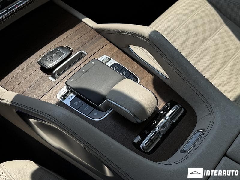 2021 Mercedes GLS 400 — Miniatură 16