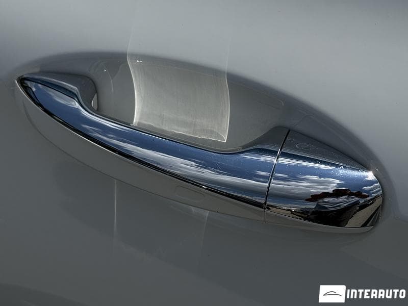 2018 Mercedes E 220 — Miniatură 6