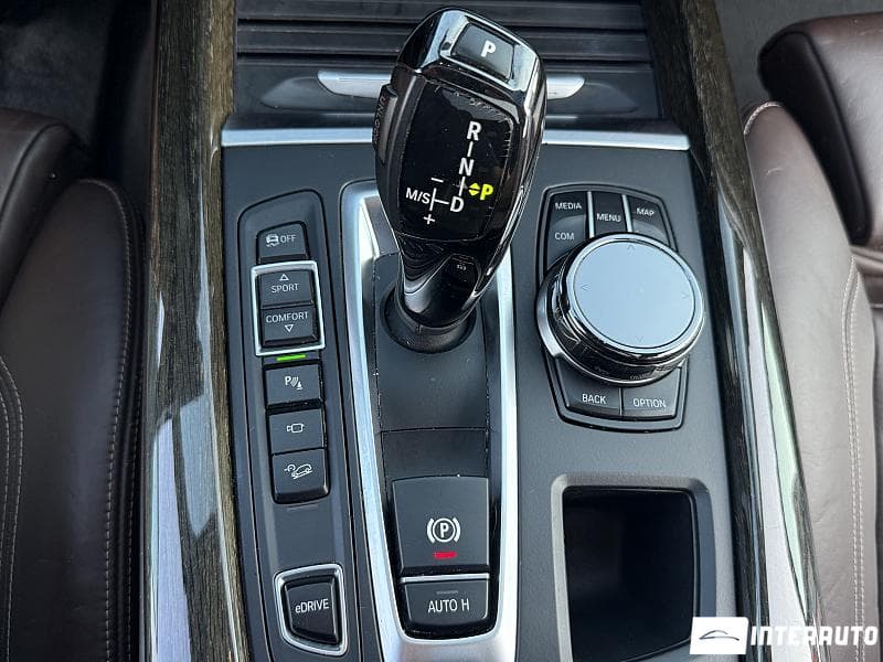 BMW X5 4.0e 2017 — Миниатюра 12