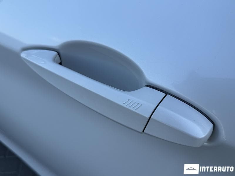 BMW X5 4.0e 2017 — Миниатюра 18