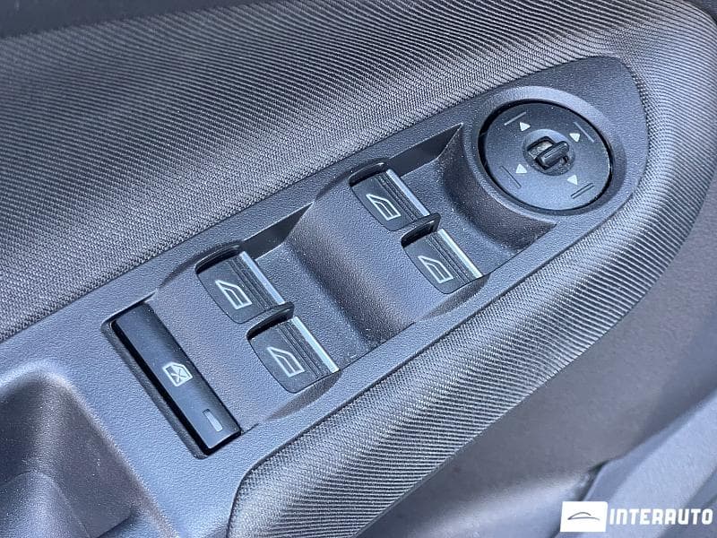 2018 Ford C-MAX — Miniatură 6
