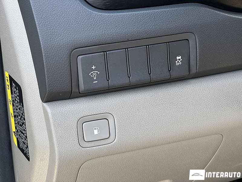Kia Carnival 2015 — Миниатюра 22