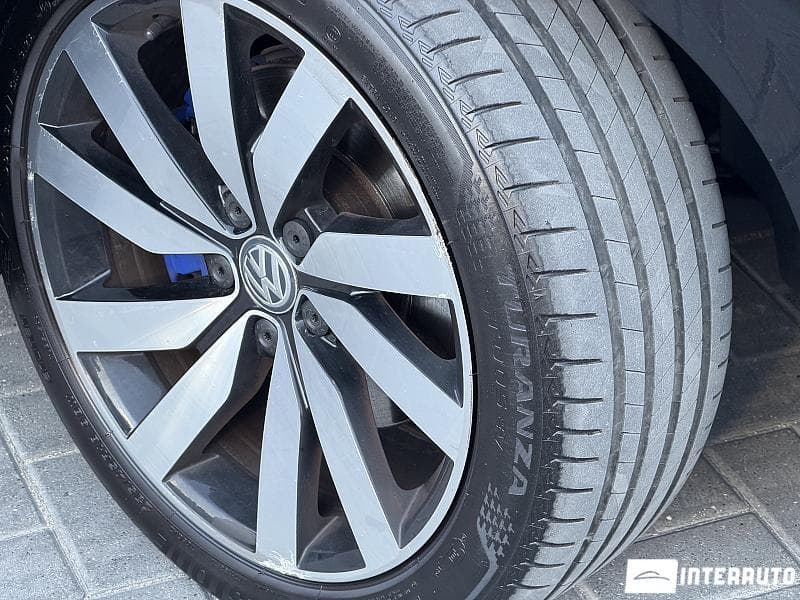 2015 Volkswagen Passat GTE — Miniatură 23
