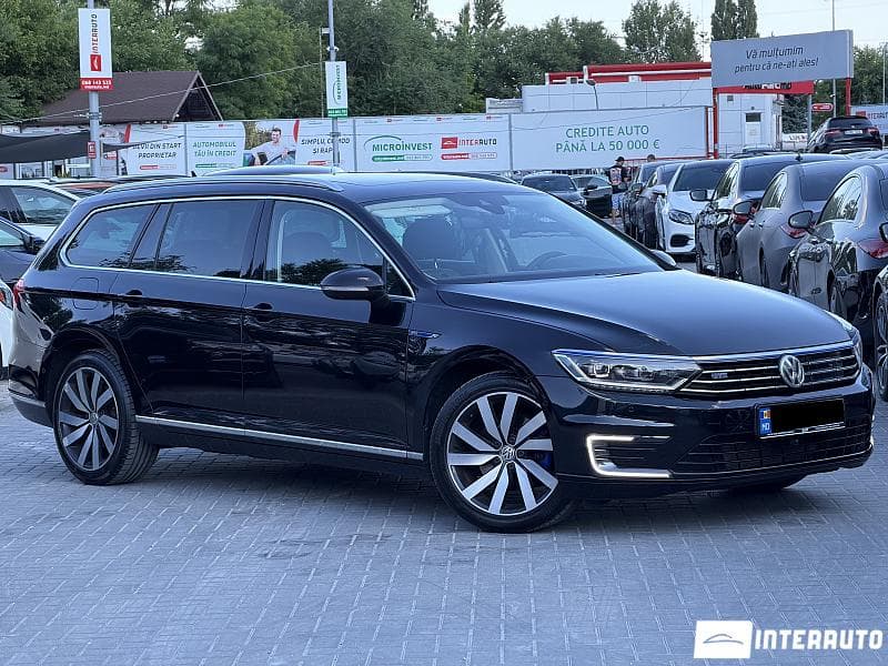 2015 Volkswagen Passat GTE — Miniatură 3