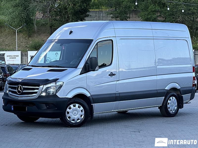 2017 Mercedes Sprinter — Miniatură 2